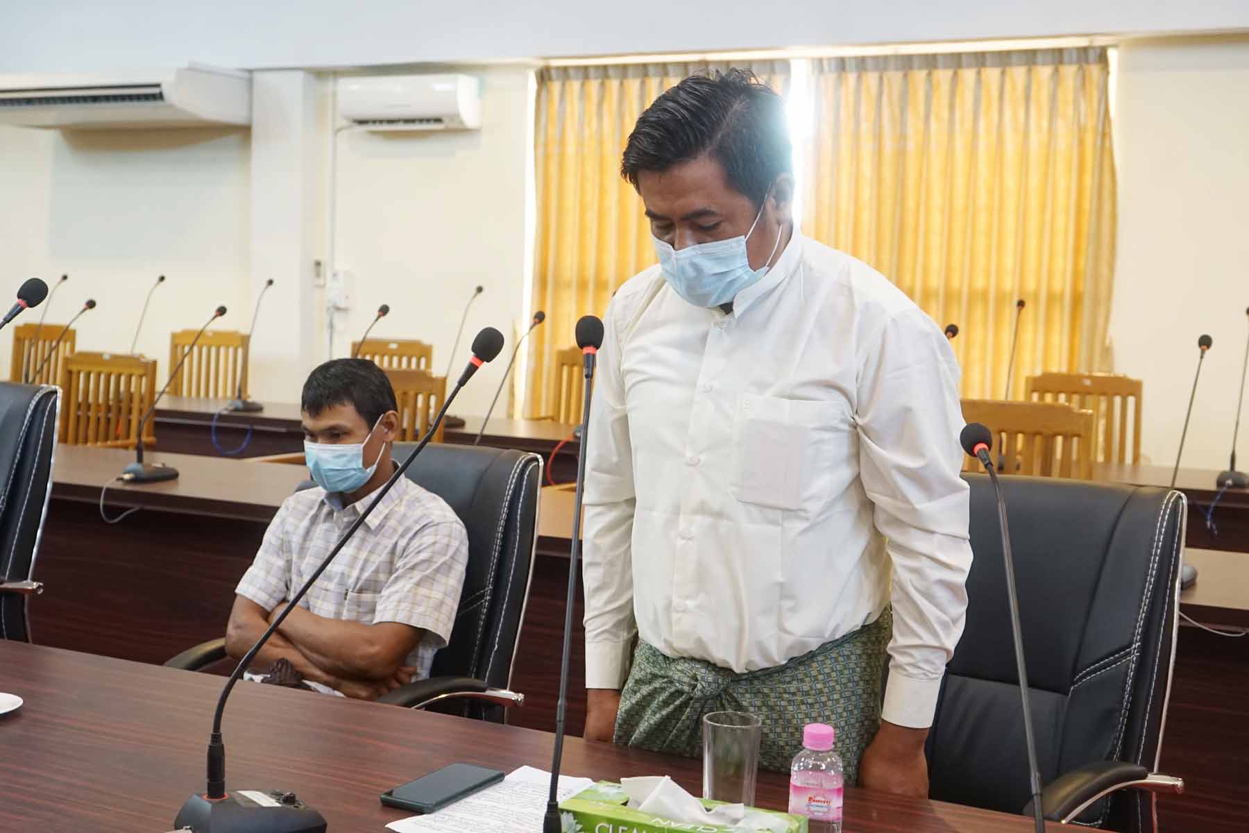 တနင်္သာရီတိုင်းဒေသကြီးအစိုးရအဖွဲ့ဝန်ကြီးချုပ်ဦးမြတ်ကို သဘာဝဘေးကြောင့်မိုးစပါးထိခိုက်ပျက်စီးပြန်စိုက်ဧကအပေါ်ယူရီးယားမြေသြဇာထောက်ပံ့ပေးအပ်ခြင်း အခမ်းအနားသို့တက်ရောက်